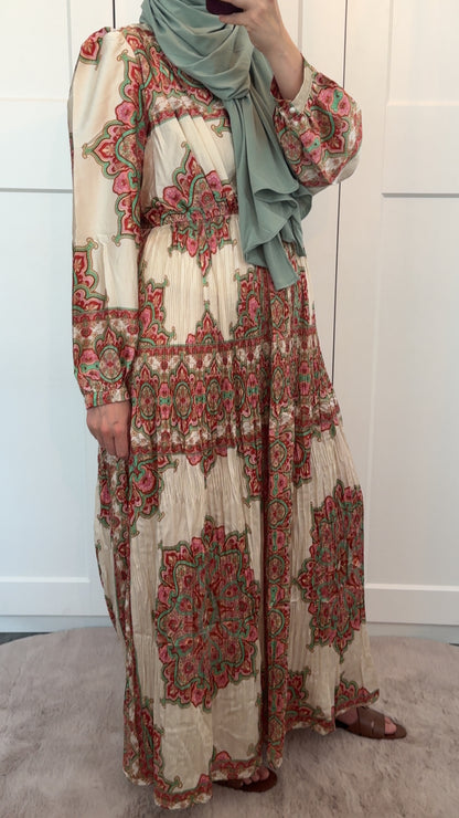 Green maxi dress