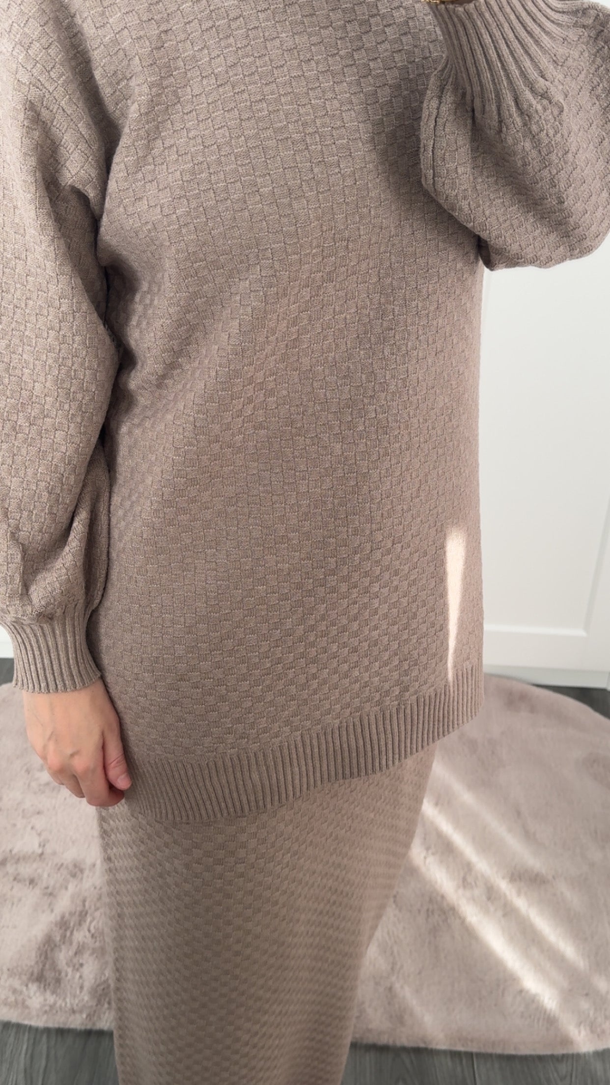 Aya skirt set taupe